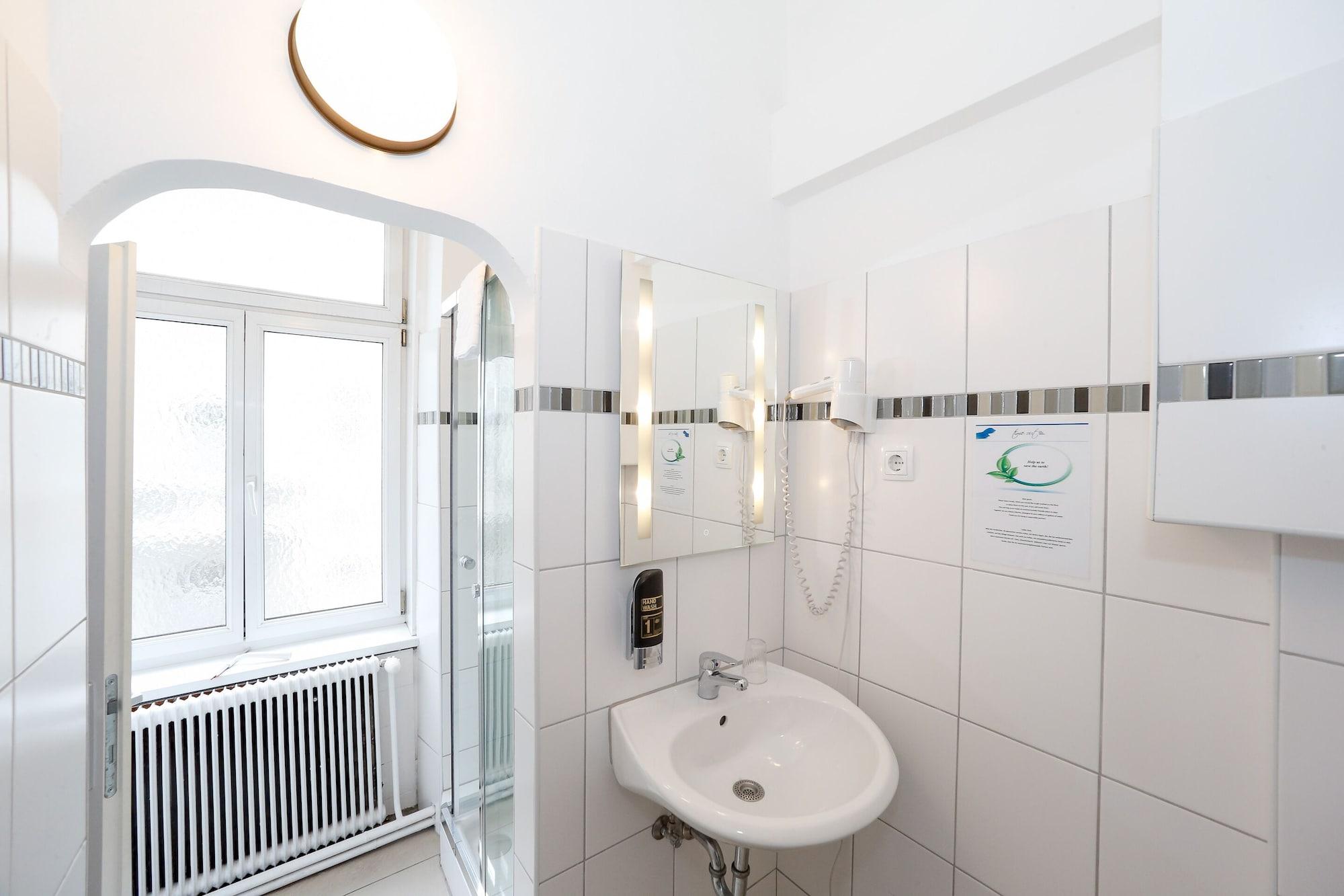 Timeout City Hotel, 5 Min To City Center, Self Check In Відень Екстер'єр фото