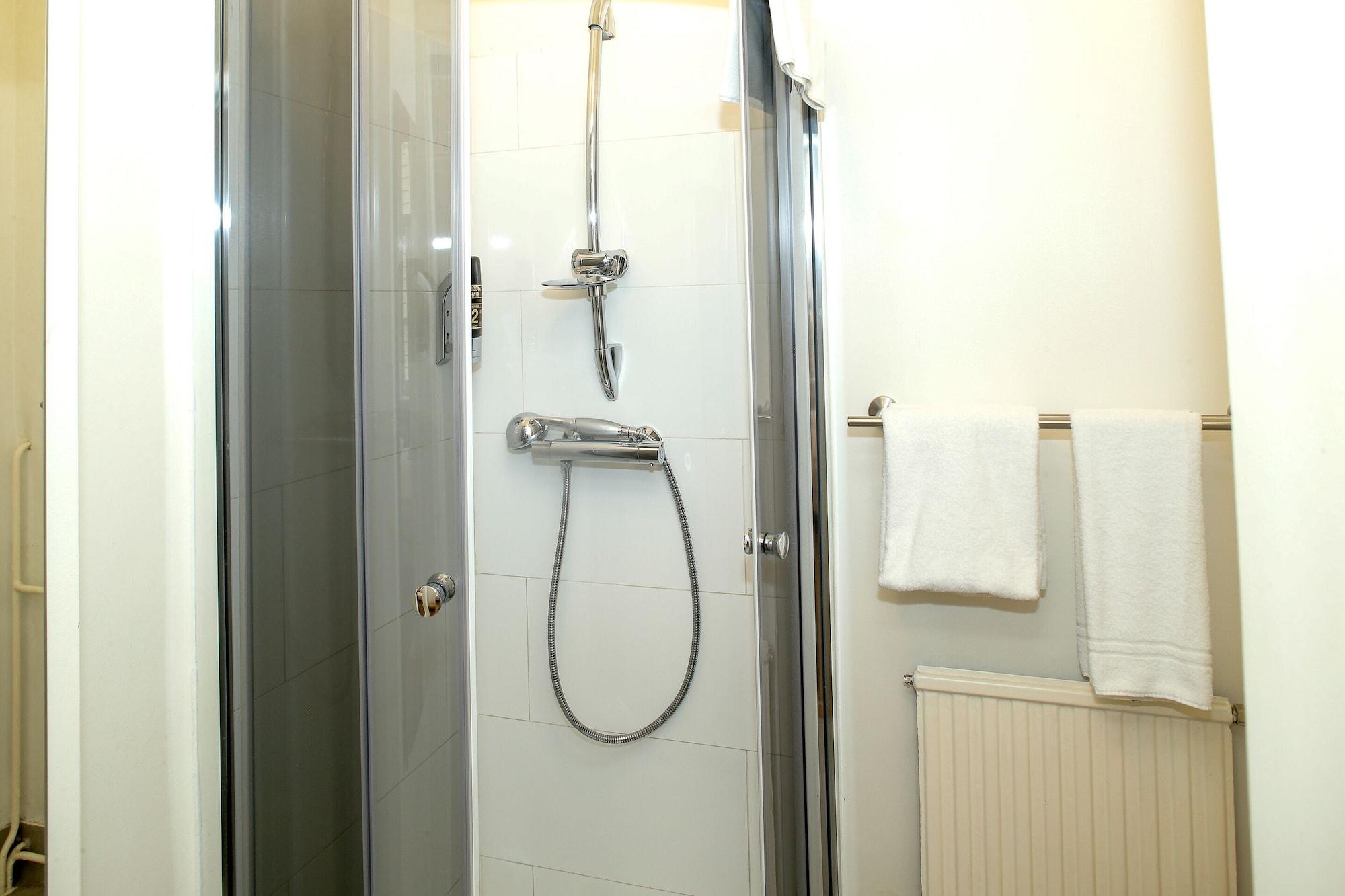 Timeout City Hotel, 5 Min To City Center, Self Check In Відень Екстер'єр фото