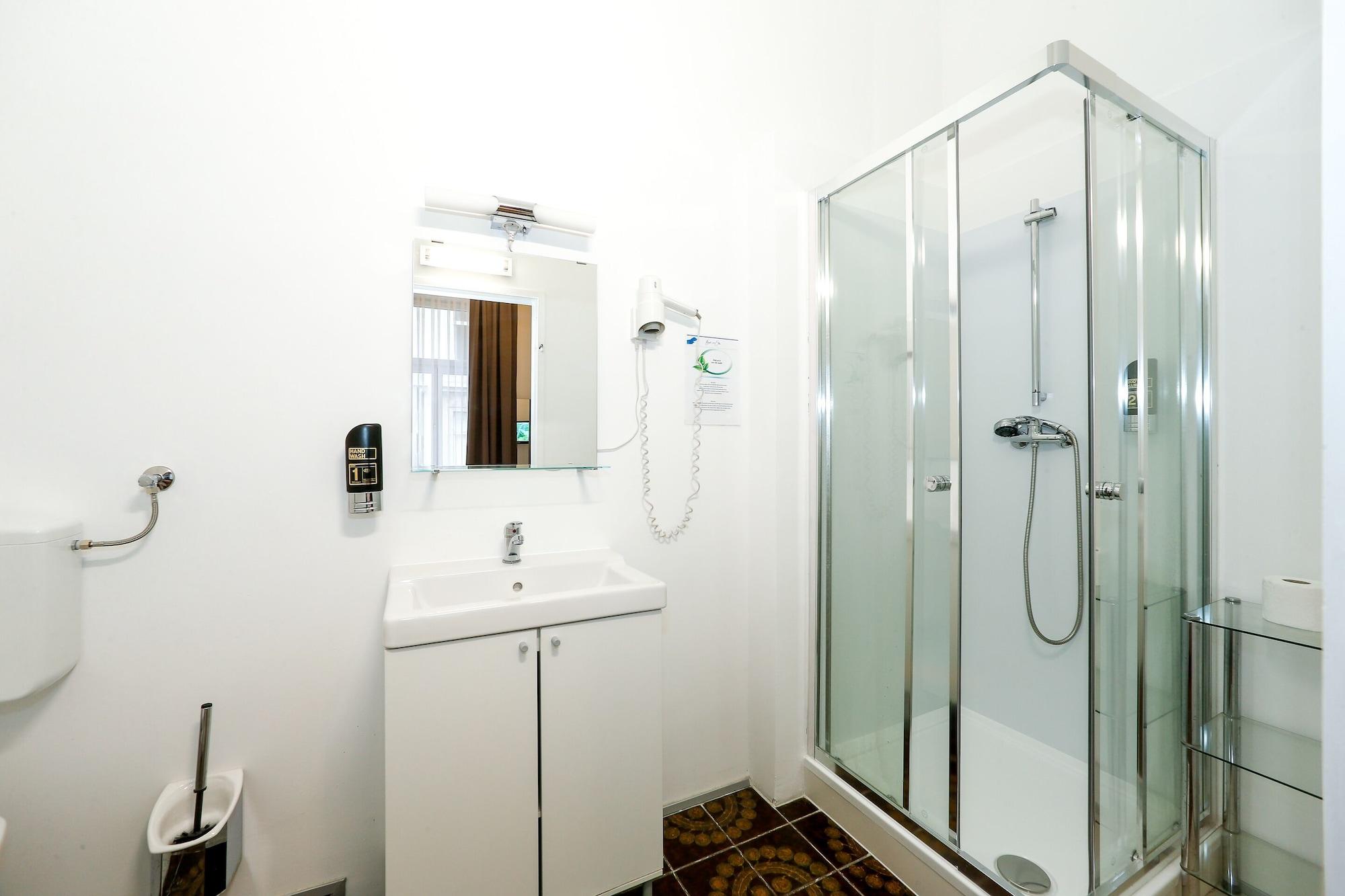 Timeout City Hotel, 5 Min To City Center, Self Check In Відень Екстер'єр фото