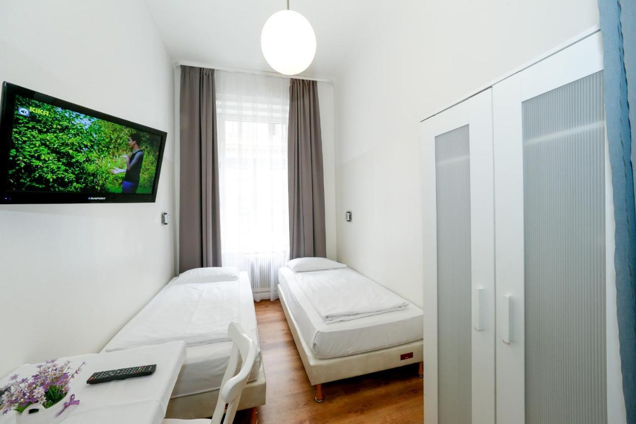 Timeout City Hotel, 5 Min To City Center, Self Check In Відень Екстер'єр фото